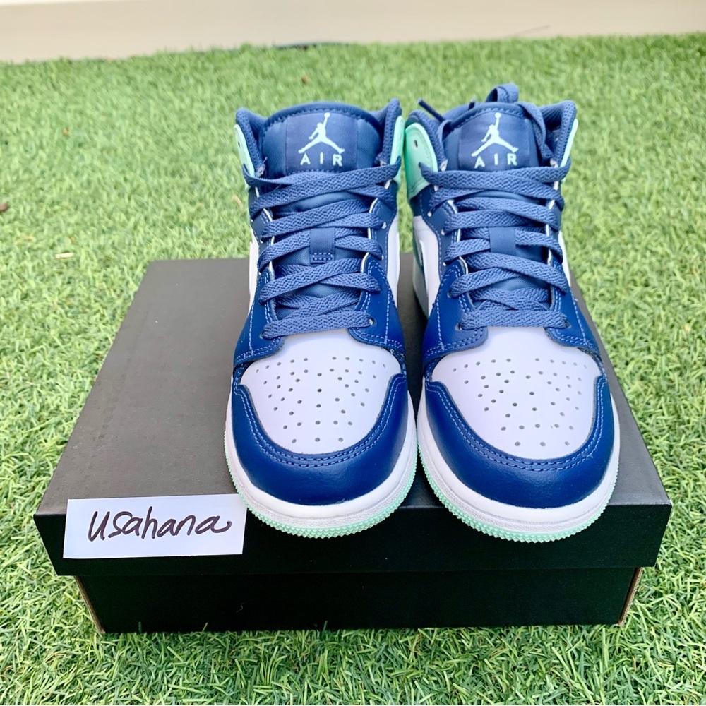 Nike Air Jordan 1 mid GS teal shoes (big kids) - Picture 4 of 6